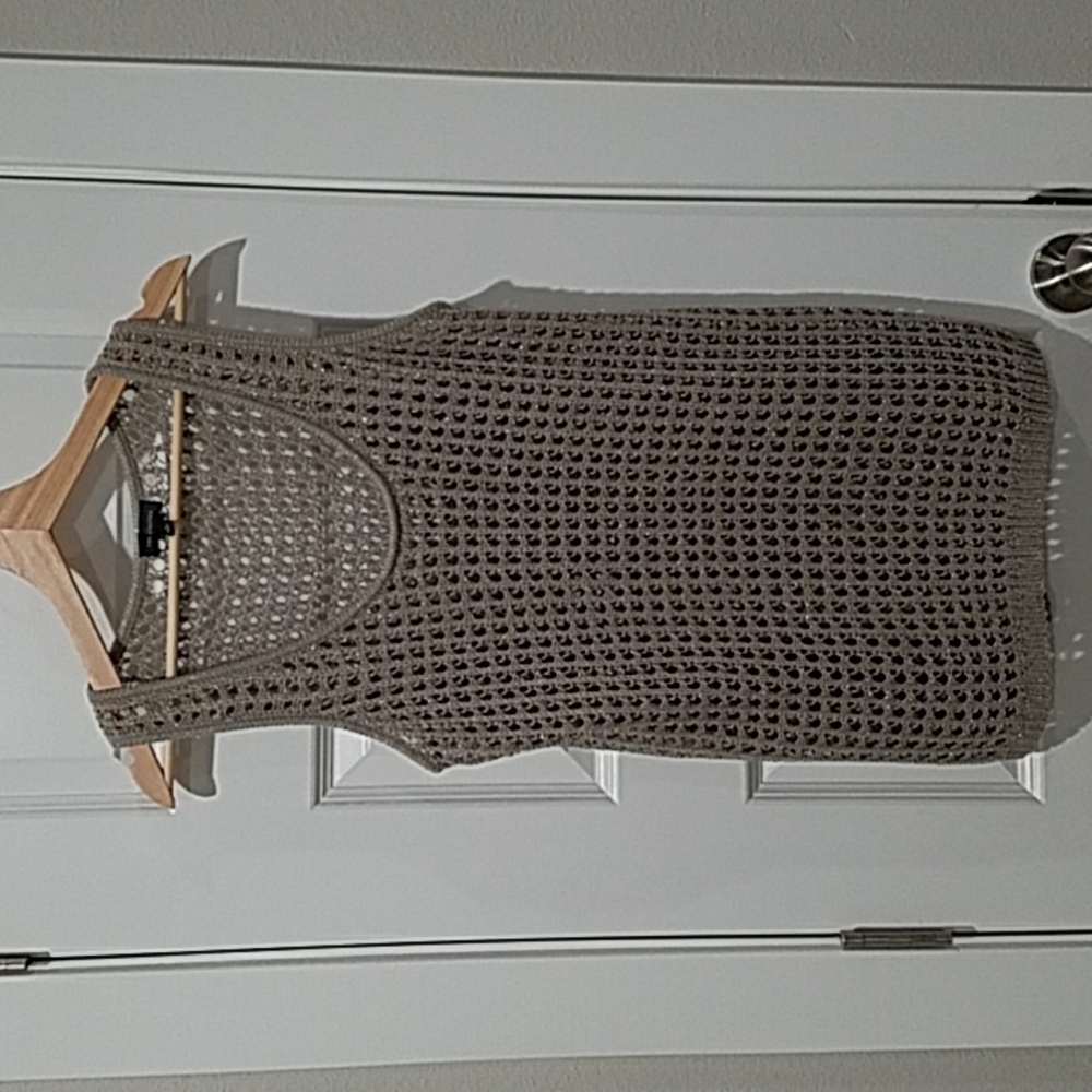 The limited top